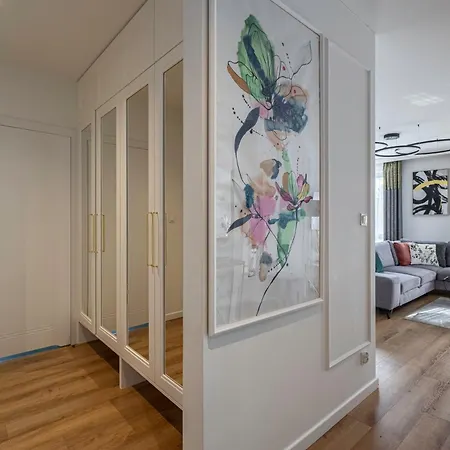 Apartament Amber Glow By - 3 Bedrooms, Parking *